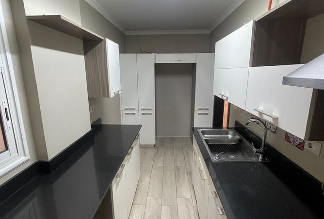 8251276 - Property Image 3