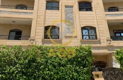 Apartment - 3 Bedrooms - 2 Bathrooms for sale in District 4 - The 5th Settlement - New Cairo City - Cairo