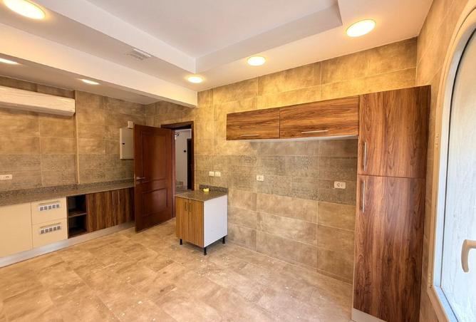 7939889 - Property Image 3