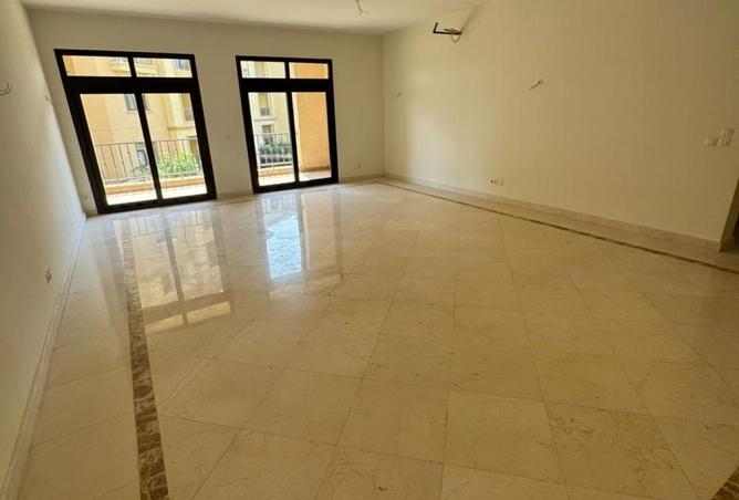 8240446 - Property Image 2