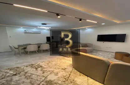 Apartment - 3 Bedrooms - 2 Bathrooms for rent in Al Gezira St. - South Investors Area - New Cairo City - Cairo