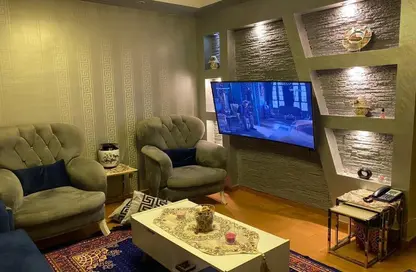 Apartment - 3 Bedrooms - 2 Bathrooms for sale in Abbas Al Akkad St. - 1st Zone - Nasr City - Cairo