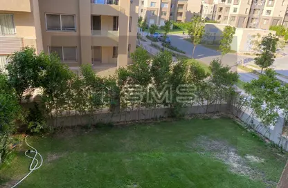 Apartment - 2 Bedrooms - 3 Bathrooms for rent in Palm Hills Village Gate - South Investors Area - New Cairo City - Cairo