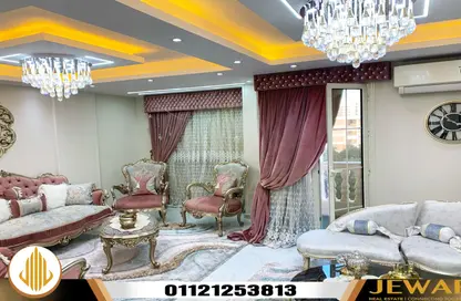 شقة - 3 غرف نوم - 2 حمامات للبيع في سموحة - حي شرق - الاسكندرية