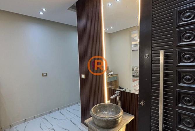 8226069 - Property Image 3