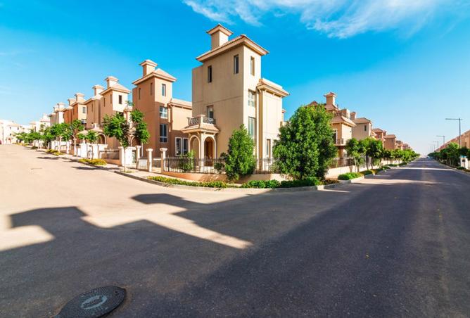 8045852 - Property Image 3