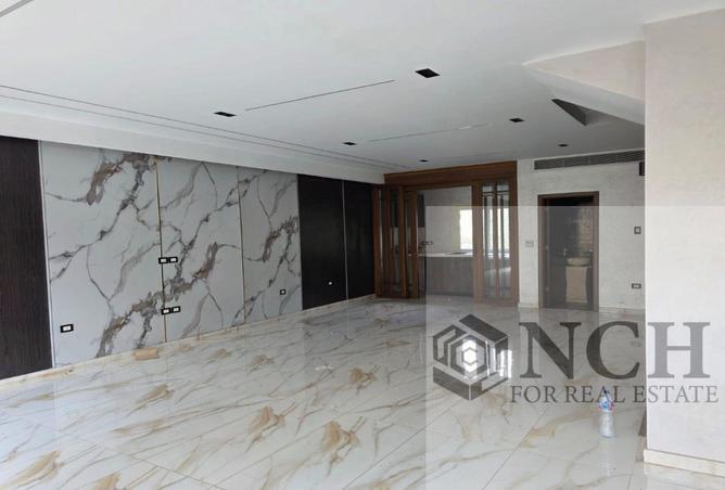 8381006 - Property Image 3