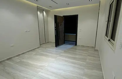 Apartment - 3 Bedrooms - 2 Bathrooms for sale in 3rd District - 6 October City - Giza