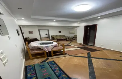 شقة - 2 غرف نوم - 2 حمامات للايجار في شارع محمد رحيم - الياسمين 3 - الياسمين - مدينة القاهرة الجديدة - القاهرة