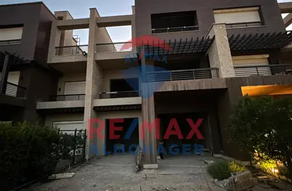 Townhouse - 4 Bedrooms - 4 Bathrooms for sale in New Giza - Cairo Alexandria Desert Road - 6 October City - Giza Townhouse - 4 Bedrooms - 4 Bathrooms for sale in New Giza - Cairo Alexandria Desert Road - 6 October City - Giza