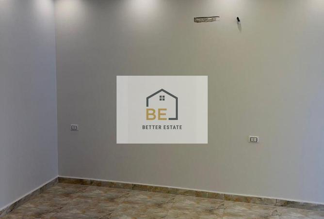8078798 - Property Image 3