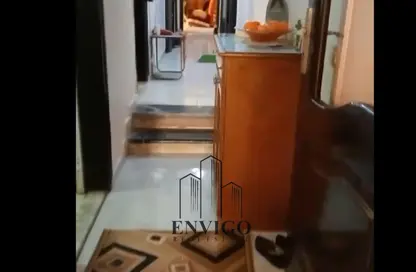 شقة - 3 غرف نوم - 2 حمامات للبيع في شارع حلمي حسن علي - المنطقة الثامنة - مدينة نصر - القاهرة