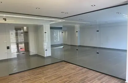 Office Space - Studio - 4 Bathrooms for rent in Mohandessin - Giza