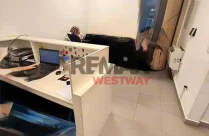 مساحات مكتبية - استوديو - 1 حمام للايجار في تريفيوم زايد - الحي الثاني - الشيخ زايد - الجيزة