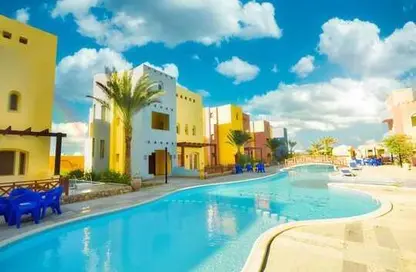Apartment - 2 Bedrooms - 2 Bathrooms for sale in Al Dorra Residence - Hurghada Resorts - Hurghada - Red Sea