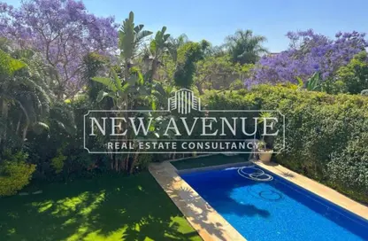 Villa - 4 Bedrooms - 5 Bathrooms for sale in Seasons Residence - Ext North Inves Area - New Cairo City - Cairo