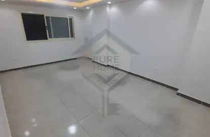 مساحات مكتبية - استوديو - 1 حمام للايجار في شارع نادى سموحة الرياضى - سموحة - حي شرق - الاسكندرية