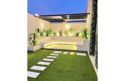 Villa - 3 Bedrooms - 2 Bathrooms for sale in Sarai - Mostakbal City Compounds - Mostakbal City - Future City - Cairo