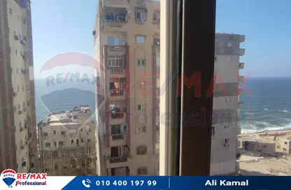 شقة - 2 غرف نوم - 1 حمام للايجار في طريق الجيش - كامب شيزار - حي وسط - الاسكندرية