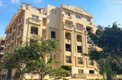 Apartment - 2 Bedrooms - 1 Bathroom for sale in Al Ashrafiya - North Investors Area - New Cairo City - Cairo