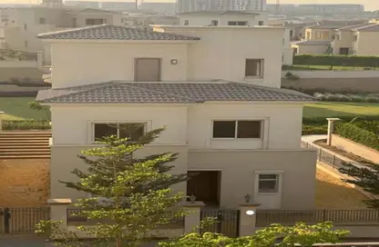 Villa - 4 Bedrooms - 5 Bathrooms for rent in Celesta Hills - Uptown Cairo - Mokattam - Cairo