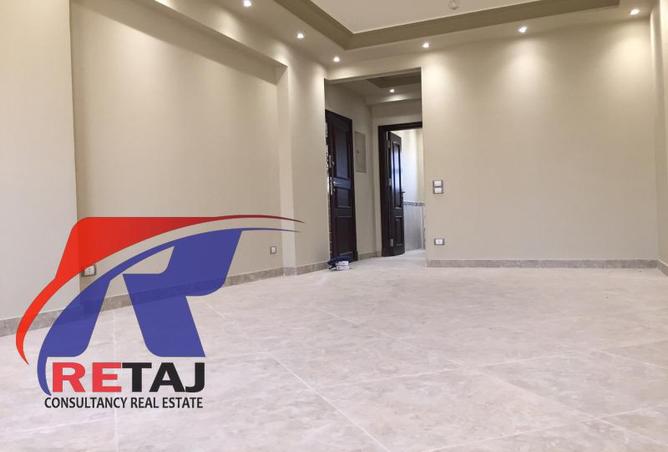 7989860 - Property Main Image