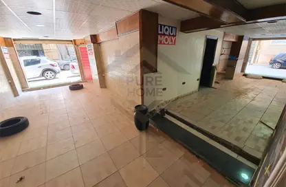 محل تجاري - استوديو - 1 حمام للايجار في شارع الاقبال - لوران - حي شرق - الاسكندرية