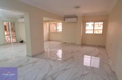 Apartment - 2 Bedrooms - 2 Bathrooms for rent in Sarayat Al Maadi - Hay El Maadi - Cairo