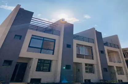 Villa - 4 Bedrooms - 4 Bathrooms for sale in MonteNapoleone - Mostakbal City Compounds - Mostakbal City - Future City - Cairo