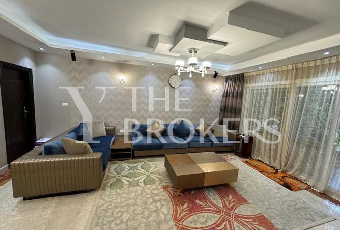 8054021 - Property Image 2