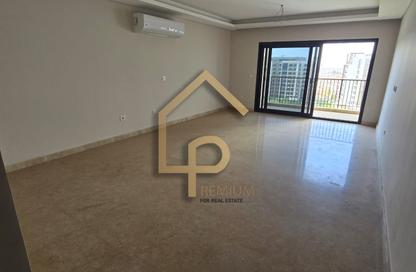 Apartment - 3 Bedrooms - 3 Bathrooms for rent in Village Views - Zed Towers - Sheikh Zayed Compounds - Sheikh Zayed City - Giza