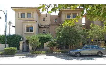 Villa - 5 Bedrooms - 6 Bathrooms for sale in Mena Garden City - Al Motamayez District - 6 October City - Giza