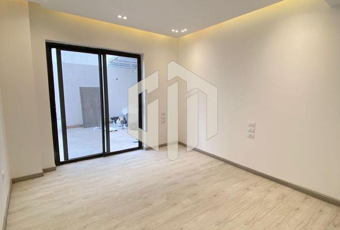 8377157 - Property Image 2