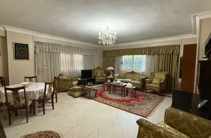 شقة - 2 غرف نوم - 2 حمامات للايجار في شارع المهندس احمد كمال حمدي - الحي السادس عشر - الشيخ زايد - الجيزة