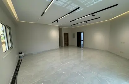 Apartment - 3 Bedrooms - 4 Bathrooms for sale in West Somid - 6 October City - Giza