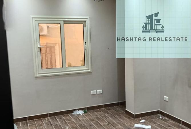 8260486 - Property Image 3