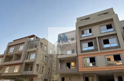 Apartment - 3 Bedrooms - 3 Bathrooms for sale in October Hills - South Dahshur Link - 6 October City - Giza