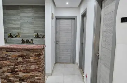 شقة - 2 غرف نوم - 2 حمامات للبيع في تاج سلطان - الطريق الدائري - القاهرة