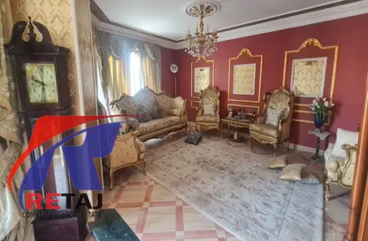 Apartment - 4 Bedrooms - 2 Bathrooms for sale in Moez Al Dawla St. - 6th Zone - Nasr City - Cairo