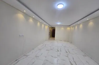 Apartment - 3 Bedrooms - 2 Bathrooms for rent in Zahraa El Maadi - Hay El Maadi - Cairo
