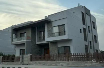 Villa - 5 Bedrooms - 5 Bathrooms for sale in Wesal City - El Shorouk Compounds - Shorouk City - Cairo