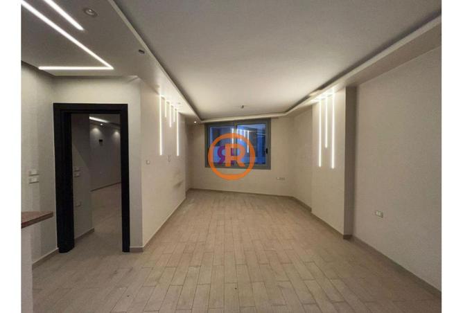 8044415 - Property Image 3