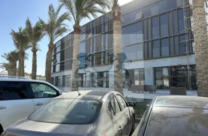 طابق كامل - استوديو - 4 حمامات للايجار في لايك فيو ريزيدنس - كمبوندات التجمع الخامس - التجمع الخامس - مدينة القاهرة الجديدة - القاهرة