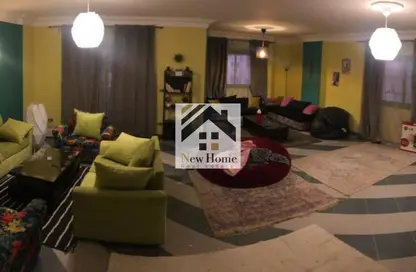 Apartment - 3 Bedrooms - 1 Bathroom for sale in 1st Zone - Nasr City - Cairo