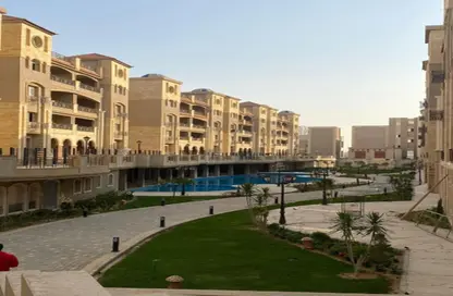 Apartment - 3 Bedrooms - 3 Bathrooms for sale in Rock Vera - 5th Settlement Compounds - The 5th Settlement - New Cairo City - Cairo