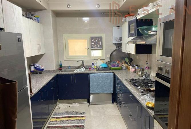 8421028 - Property Image 3