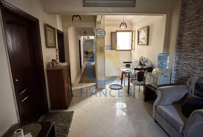 8075087 - Property Image 3