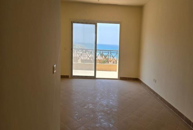 8027809 - Property Image 2