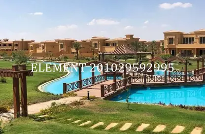 منزل مزدوج - 6 غرف نوم - 5 حمامات للبيع في رويال ميدوز - كمبوندات الشيخ زايد - الشيخ زايد - الجيزة