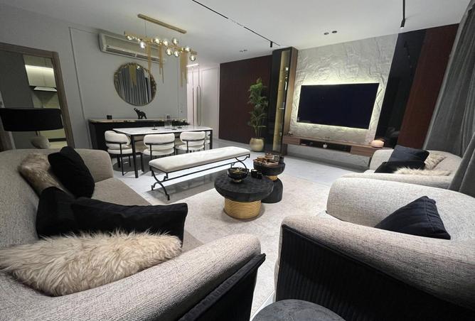 8253073 - Property Main Image